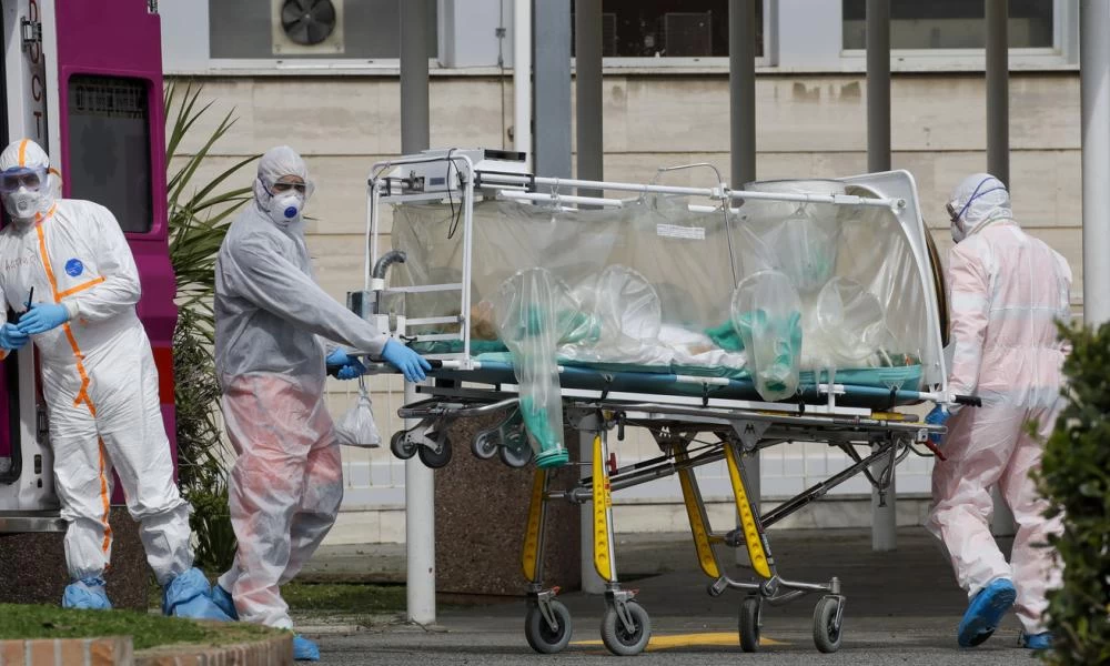 Κορωνοϊός: Η απρόβλεπτη συμπεριφορά που οδηγεί στον θάνατο ασθενείς